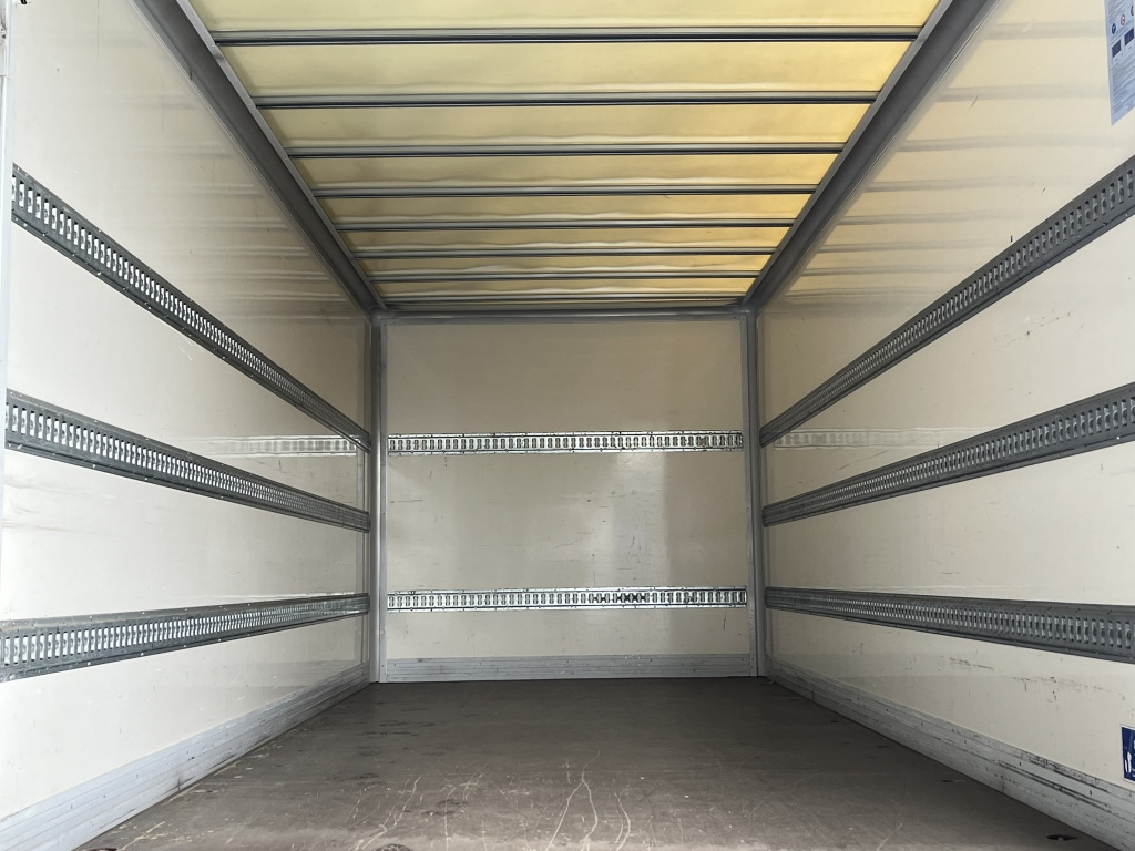 Iveco EuroCargo ML75E16 Klima 6,05m Koffer+LBW 127`tkm - Furgonas su krovinių dėže: foto 3 Iveco EuroCargo ML75E16 Klima 6,05m Koffer+LBW 127`tkm - Furgonas su krovinių dėže: foto 3