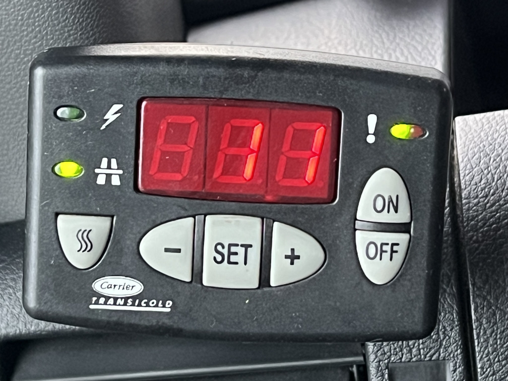 Mercedes-Benz Sprinter 316 CDI 4x4 3,4m CarrierViento Tiefkühl - Furgonas šaldytuvas: foto 2 Mercedes-Benz Sprinter 316 CDI 4x4 3,4m CarrierViento Tiefkühl - Furgonas šaldytuvas: foto 2