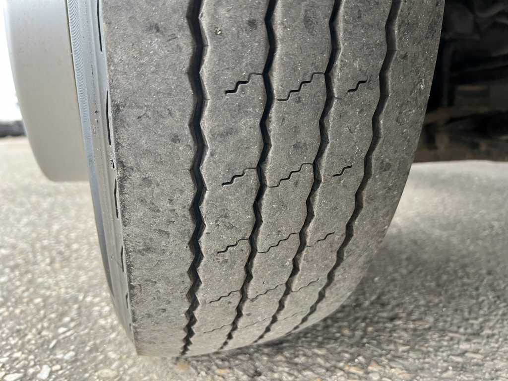 Mitsubishi Fuso Canter 9C18 5,8m Euro6d Klimaaut. Tempomat - Važiuoklės sunkvežimis: foto 3 Mitsubishi Fuso Canter 9C18 5,8m Euro6d Klimaaut. Tempomat - Važiuoklės sunkvežimis: foto 3