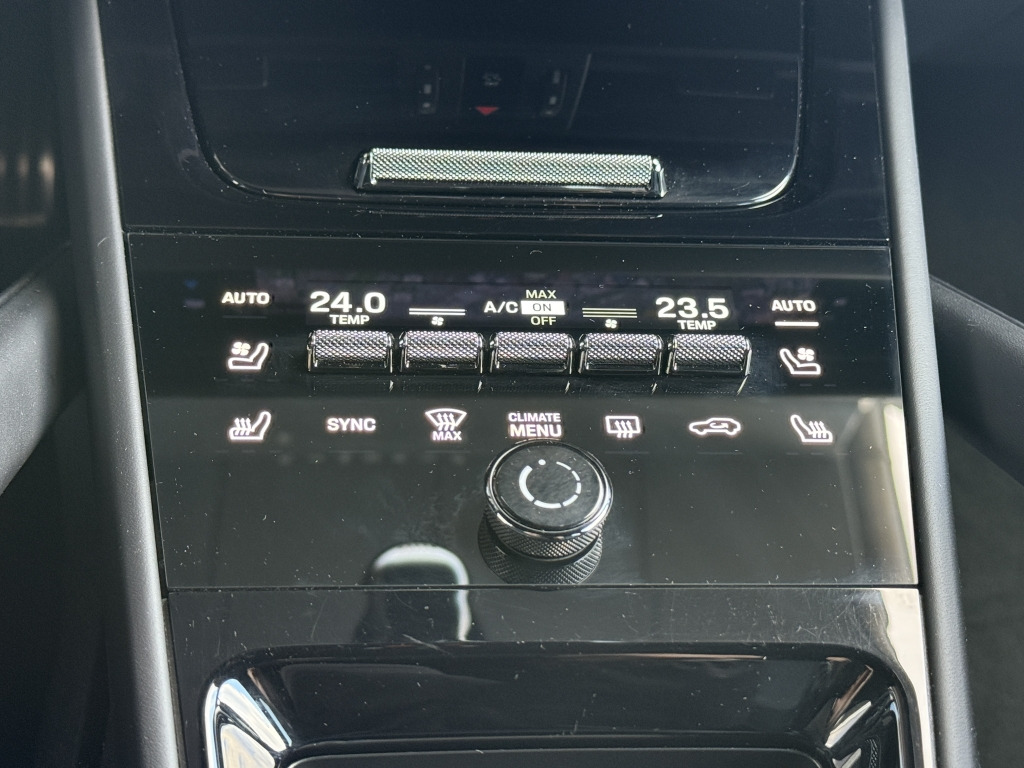 Porsche Cayenne S E-Hybrid InnoDrive HA-Lenk PDCC Burmes - Visureigis: foto 4 Porsche Cayenne S E-Hybrid InnoDrive HA-Lenk PDCC Burmes - Visureigis: foto 4