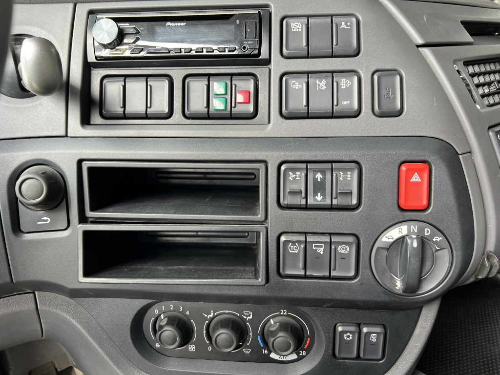 Daf XF 510 4x4 Hydrodrive Orig.479`Km Alu Retarder - Vilkikas: foto 2 Daf XF 510 4x4 Hydrodrive Orig.479`Km Alu Retarder - Vilkikas: foto 2