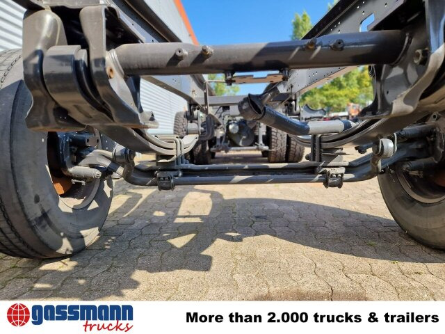 Iveco Trakker AD260T45 6x4, BRANDSCHADEN FAHRERHAUS! - Važiuoklės sunkvežimis: foto 5 Iveco Trakker AD260T45 6x4, BRANDSCHADEN FAHRERHAUS! - Važiuoklės sunkvežimis: foto 5