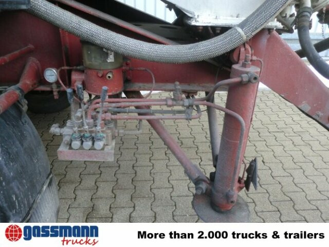 Kässbohrer SSK 56/10-24, Kippsilo ca. 56m³ - Silo cisterna: foto 5 Kässbohrer SSK 56/10-24, Kippsilo ca. 56m³ - Silo cisterna: foto 5