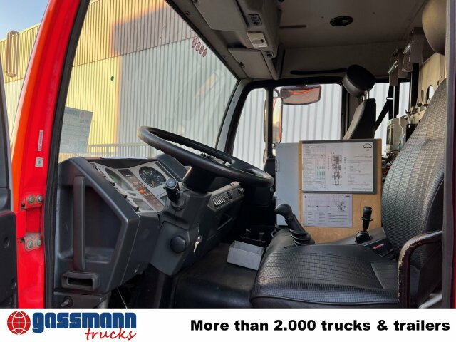 MAN 10.224 LC 4x2 BB Doka, LHF 16/12, 6-Zylinder - Gaisrinė mašina: foto 4 MAN 10.224 LC 4x2 BB Doka, LHF 16/12, 6-Zylinder - Gaisrinė mašina: foto 4