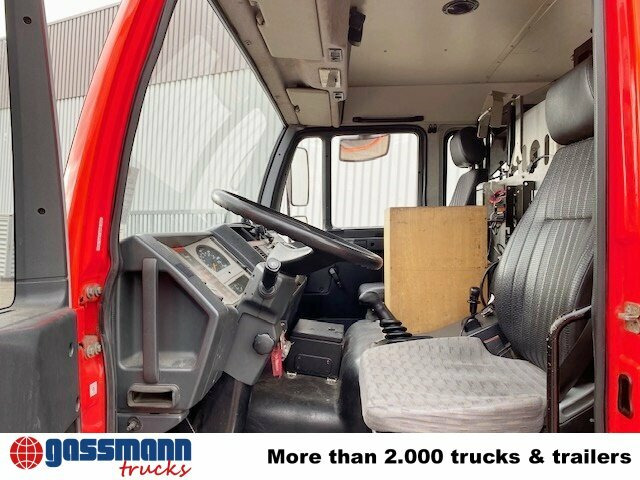 MAN 10.224 LC 4x2 BB Doka, TLF16/12, 6-Zylinder - Gaisrinė mašina: foto 3 MAN 10.224 LC 4x2 BB Doka, TLF16/12, 6-Zylinder - Gaisrinė mašina: foto 3