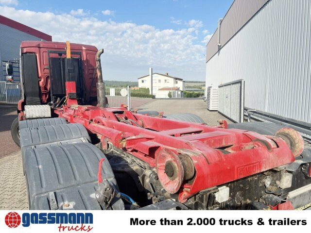 MAN TGA 25.530 8x4-4 BL, Lift-/Lenkachse - Hook-lift sunkvežimis: foto 3 MAN TGA 25.530 8x4-4 BL, Lift-/Lenkachse - Hook-lift sunkvežimis: foto 3