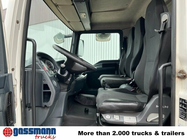 MAN TGL 8.180 4x2 BL mit MBB LBW - Furgonas sunkvežimis: foto 2 MAN TGL 8.180 4x2 BL mit MBB LBW - Furgonas sunkvežimis: foto 2