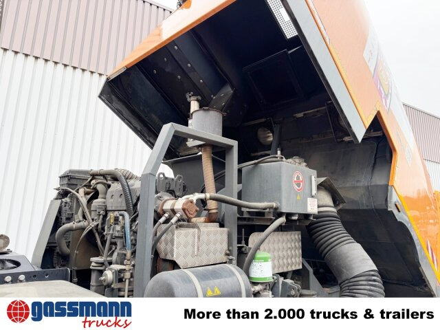 MAN TGM 18.250 4X2 BB, Kehrmaschine Brock SL200/2 - Gatvių šlavimo mašina: foto 4 MAN TGM 18.250 4X2 BB, Kehrmaschine Brock SL200/2 - Gatvių šlavimo mašina: foto 4