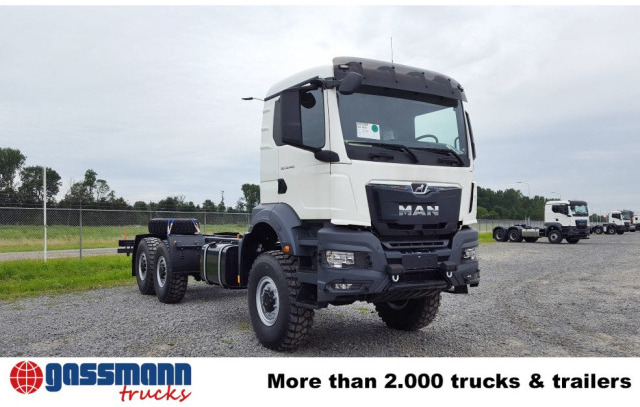 MAN TGS 33.440 6x6 BB CH, Euro2, Einzelbereifung - Važiuoklės sunkvežimis: foto 3 MAN TGS 33.440 6x6 BB CH, Euro2, Einzelbereifung - Važiuoklės sunkvežimis: foto 3