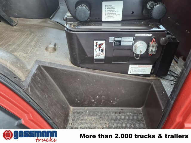 Mercedes-Benz 814 D 4x2 Doka, LF 8/6 - Gaisrinė mašina: foto 4 Mercedes-Benz 814 D 4x2 Doka, LF 8/6 - Gaisrinė mašina: foto 4