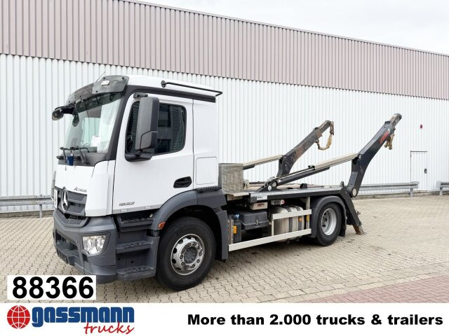Mercedes-Benz Actros 1832 L 4x2, Navi, MultimediaCockpit, Funk - Nuožulnaus pakėlimo ant platformos sunkvežimis: foto 1 Mercedes-Benz Actros 1832 L 4x2, Navi, MultimediaCockpit, Funk - Nuožulnaus pakėlimo ant platformos sunkvežimis: foto 1