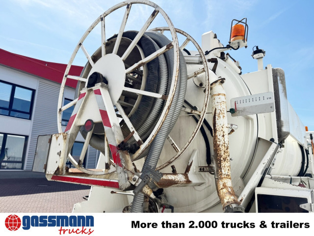 Mercedes-Benz Actros 2541 L 6x2, Müller Saug-/Spülwagen ca. - Gatvių šlavimo mašina: foto 2 Mercedes-Benz Actros 2541 L 6x2, Müller Saug-/Spülwagen ca. - Gatvių šlavimo mašina: foto 2