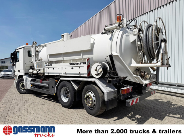 Mercedes-Benz Actros 2541 L 6x2, Müller Saug-/Spülwagen ca. - Gatvių šlavimo mašina: foto 5 Mercedes-Benz Actros 2541 L 6x2, Müller Saug-/Spülwagen ca. - Gatvių šlavimo mašina: foto 5