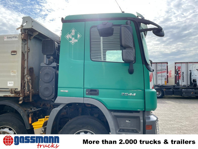 Mercedes-Benz Actros MP III 3544/8x4/4, 3 Pedale - Savivartis sunkvežimis: foto 2 Mercedes-Benz Actros MP III 3544/8x4/4, 3 Pedale - Savivartis sunkvežimis: foto 2