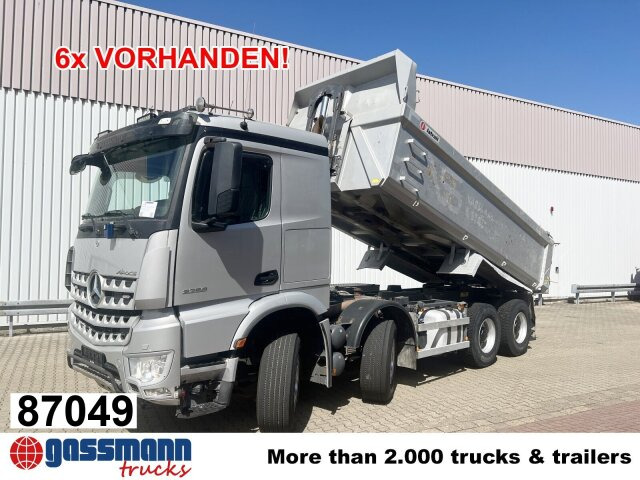 Mercedes-Benz Arocs 3251 LK 8x4/4, Retarder, Stahlmulde ca. - Savivartis: foto 1 Mercedes-Benz Arocs 3251 LK 8x4/4, Retarder, Stahlmulde ca. - Savivartis: foto 1
