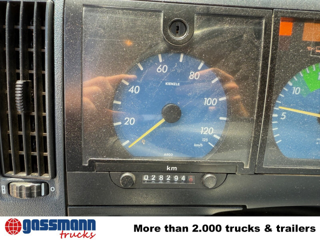 Mercedes-Benz Atego 917 4x4, LF 10, Einzelbereifung, AT-Motor - Gaisrinė mašina: foto 5 Mercedes-Benz Atego 917 4x4, LF 10, Einzelbereifung, AT-Motor - Gaisrinė mašina: foto 5