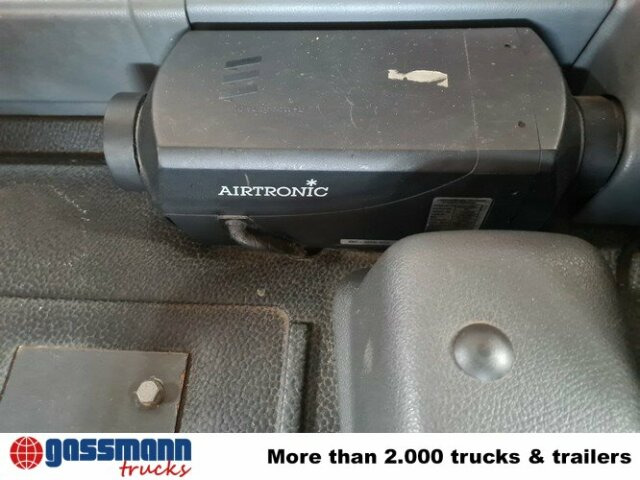 Mercedes-Benz Axor 1828 AK 4x4, Winterdienstausstattung, Kran - Savivartis sunkvežimis, Sunkvežimis su kranu: foto 4 Mercedes-Benz Axor 1828 AK 4x4, Winterdienstausstattung, Kran - Savivartis sunkvežimis, Sunkvežimis su kranu: foto 4
