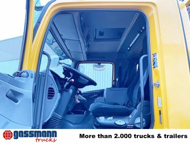 Mercedes-Benz Axor 1833 L 4x2 mit Heckkran Hiab XS 133 K-2 - Platforminis/ Bortinis sunkvežimis, Sunkvežimis su kranu: foto 2 Mercedes-Benz Axor 1833 L 4x2 mit Heckkran Hiab XS 133 K-2 - Platforminis/ Bortinis sunkvežimis, Sunkvežimis su kranu: foto 2