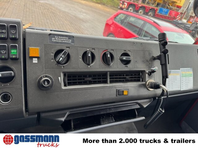 Mercedes-Benz LK 814 F 4x2 Doka, Löschfahrzeug LF8/6 - Greitosios pagalbos automobilis: foto 4 Mercedes-Benz LK 814 F 4x2 Doka, Löschfahrzeug LF8/6 - Greitosios pagalbos automobilis: foto 4