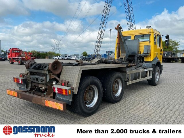 Mercedes-Benz SK II 2631 6x4, Winterdienstausstattung - Hook-lift sunkvežimis: foto 2 Mercedes-Benz SK II 2631 6x4, Winterdienstausstattung - Hook-lift sunkvežimis: foto 2