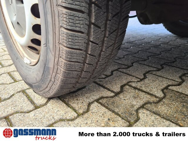 Mercedes-Benz Sprinter 316 KA 4x2, Rettungswagen - Krovininis mikroautobusas: foto 2 Mercedes-Benz Sprinter 316 KA 4x2, Rettungswagen - Krovininis mikroautobusas: foto 2