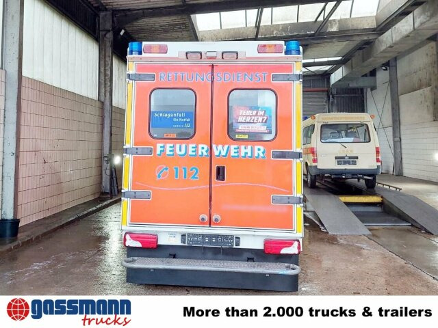 Mercedes-Benz Sprinter 515 CDI 4x2, Rettungswagen, Retarder - Krovininis mikroautobusas: foto 4 Mercedes-Benz Sprinter 515 CDI 4x2, Rettungswagen, Retarder - Krovininis mikroautobusas: foto 4
