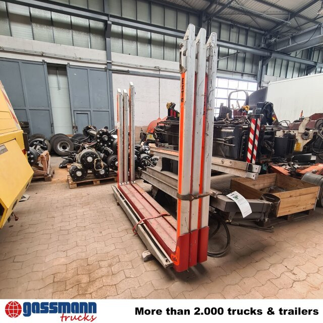 Miškovežio priekaba Schmitz Cargobull ZWF 18: foto 13 Miškovežio priekaba Schmitz Cargobull ZWF 18: foto 13