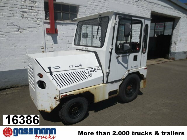 Tiger TC 50, Zugmaschine - Bagažo vilkikas: foto 1 Tiger TC 50, Zugmaschine - Bagažo vilkikas: foto 1