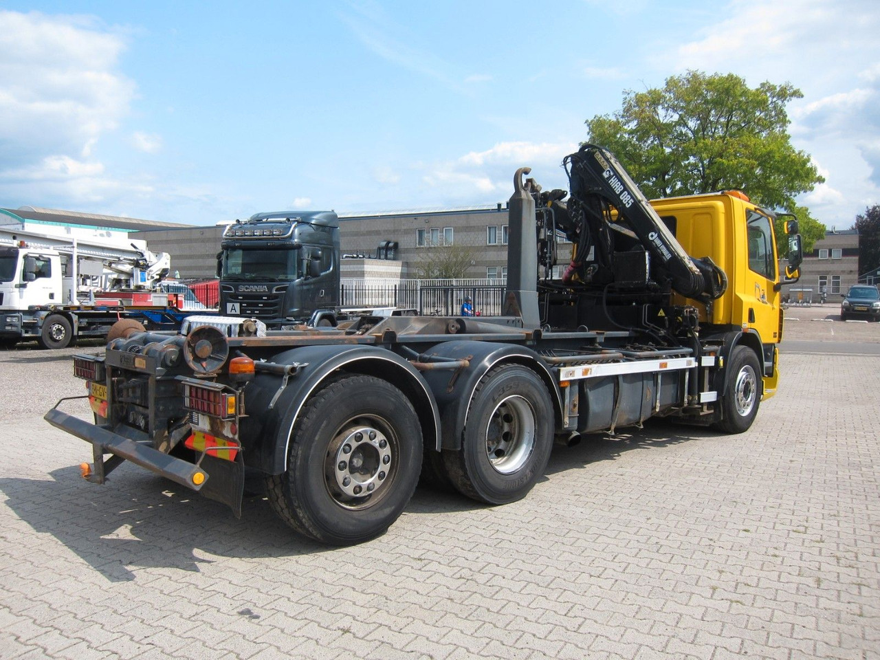 DAF CF 75 310 6X2*4 Hiab Kran Haken Manual Funk E3 - Hook-lift sunkvežimis, Sunkvežimis su kranu: foto 5 DAF CF 75 310 6X2*4 Hiab Kran Haken Manual Funk E3 - Hook-lift sunkvežimis, Sunkvežimis su kranu: foto 5
