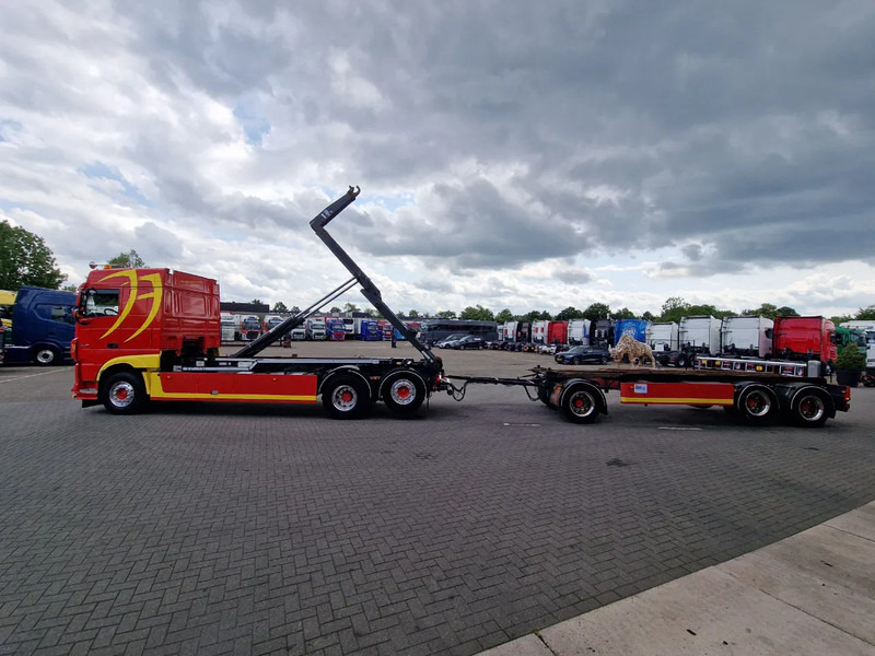 DAF XF 440 SpaceCab 6x2*4 - VDL Hooklift 21T + GS Meppel trailer 2004 - Sunkvežimis - kabelių sistema: foto 4 DAF XF 440 SpaceCab 6x2*4 - VDL Hooklift 21T + GS Meppel trailer 2004 - Sunkvežimis - kabelių sistema: foto 4