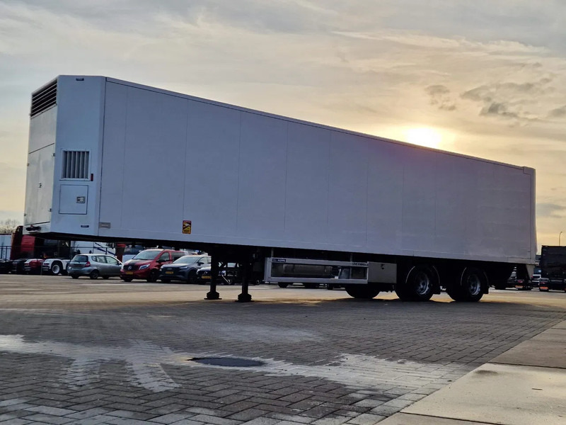 GS Meppel Ravenhorst - Chicken Transport - Frigo/Conditioned - Loadlift -Steering axle - Gyvulių pervežimo puspriekabė: foto 3 GS Meppel Ravenhorst - Chicken Transport - Frigo/Conditioned - Loadlift -Steering axle - Gyvulių pervežimo puspriekabė: foto 3