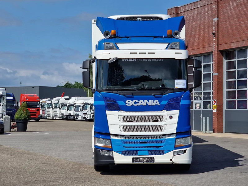 Scania R500 NGS B6X2NB / Trailer-Bygg 12-2004 / Frigobox Sidedoors / Rohrbahen / hooks - Refrižeratorius sunkvežimis: foto 2 Scania R500 NGS B6X2NB / Trailer-Bygg 12-2004 / Frigobox Sidedoors / Rohrbahen / hooks - Refrižeratorius sunkvežimis: foto 2