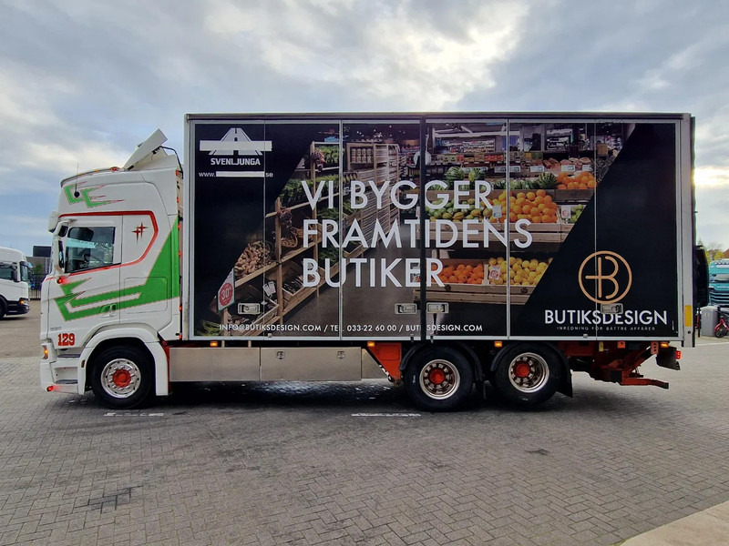 Scania R580 V8 NGS Highline 6x2 - Box with sidedoors - Loadlift - Retarder - Full air - 475 wb - Furgonas sunkvežimis: foto 5 Scania R580 V8 NGS Highline 6x2 - Box with sidedoors - Loadlift - Retarder - Full air - 475 wb - Furgonas sunkvežimis: foto 5