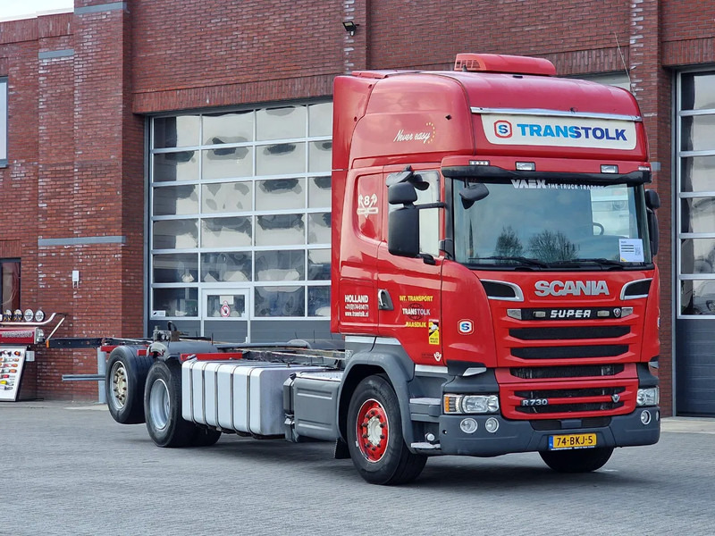 Scania R730 Topline 6x2*4 - Retarder - King of the Road - Night clima - Steering axle - Leather - Važiuoklės sunkvežimis: foto 1 Scania R730 Topline 6x2*4 - Retarder - King of the Road - Night clima - Steering axle - Leather - Važiuoklės sunkvežimis: foto 1