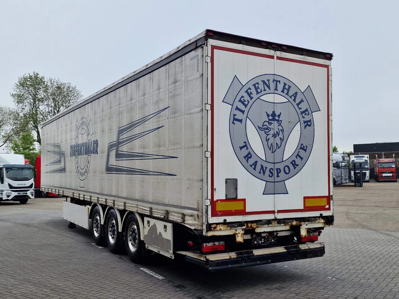 Schwarzmüller Tautliner 3 axle - Loadlift - Lift axle - BPW Axle - Lift axle - Alloy wheels - Tentinė puspriekabė: foto 5 Schwarzmüller Tautliner 3 axle - Loadlift - Lift axle - BPW Axle - Lift axle - Alloy wheels - Tentinė puspriekabė: foto 5