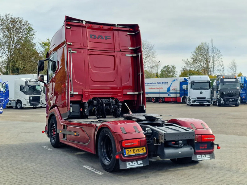 DAF XG+ 530 4x2 - Full spec - New engine - Full air - Leather interior - 2x tank - - Vilkikas: foto 5 DAF XG+ 530 4x2 - Full spec - New engine - Full air - Leather interior - 2x tank - - Vilkikas: foto 5