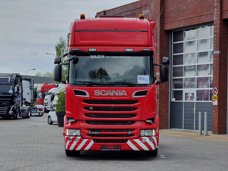 Scania R580 V8 Topline 6x2/4 MLB - Retarder - Full air - Steering axle - 2x tank - Vilkikas: foto 2 Scania R580 V8 Topline 6x2/4 MLB - Retarder - Full air - Steering axle - 2x tank - Vilkikas: foto 2