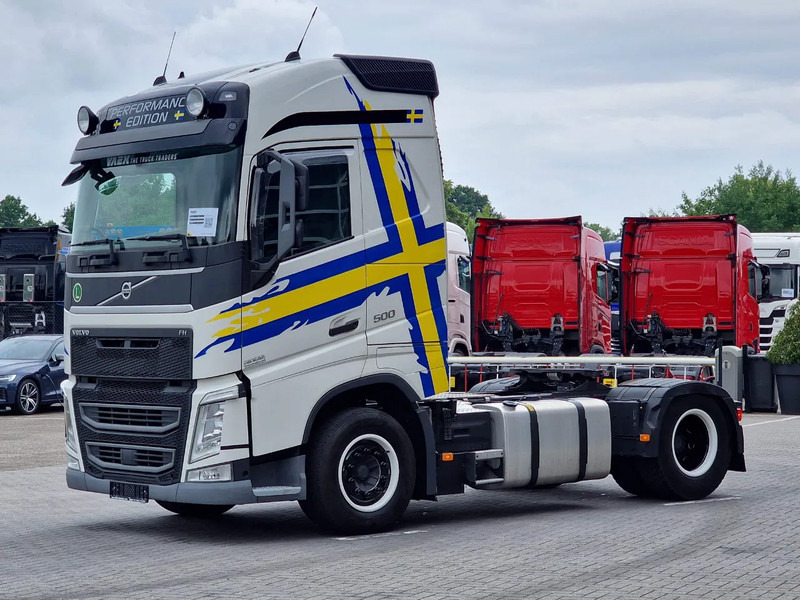 Volvo FH 13.500 Globetrotter 4x2 - I parkcool - Full air - Low KM 347Tkm - Fridge - Vilkikas: foto 4 Volvo FH 13.500 Globetrotter 4x2 - I parkcool - Full air - Low KM 347Tkm - Fridge - Vilkikas: foto 4