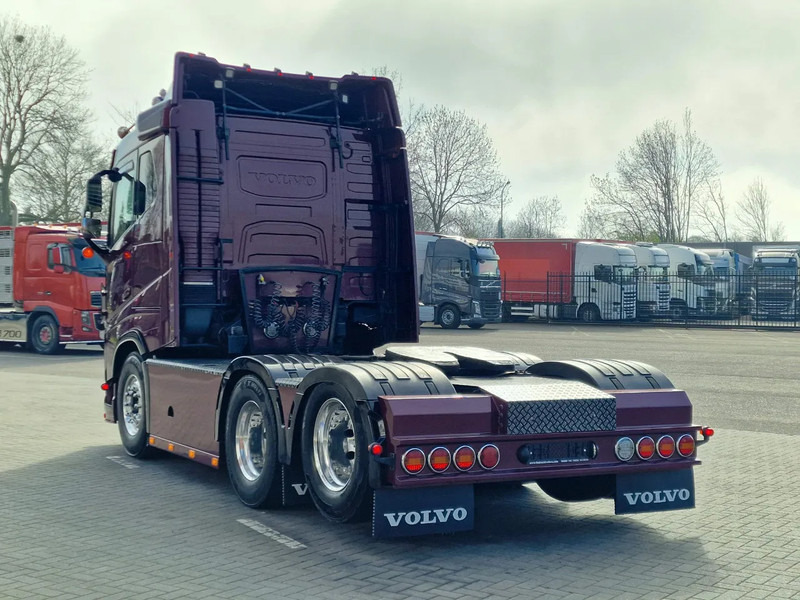 Volvo FH 13.540 Lowroof 6x2 - Show truck - Custom interior - Full air suspension - I parkcool - VEB+ - Vilkikas: foto 5 Volvo FH 13.540 Lowroof 6x2 - Show truck - Custom interior - Full air suspension - I parkcool - VEB+ - Vilkikas: foto 5