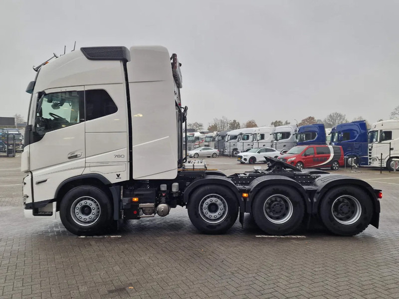 Volvo FH 16.780 8x4*4 Globetrotter XL - 245T GCW - New - Full air - I parkcool - Retarder - Vilkikas: foto 4 Volvo FH 16.780 8x4*4 Globetrotter XL - 245T GCW - New - Full air - I parkcool - Retarder - Vilkikas: foto 4
