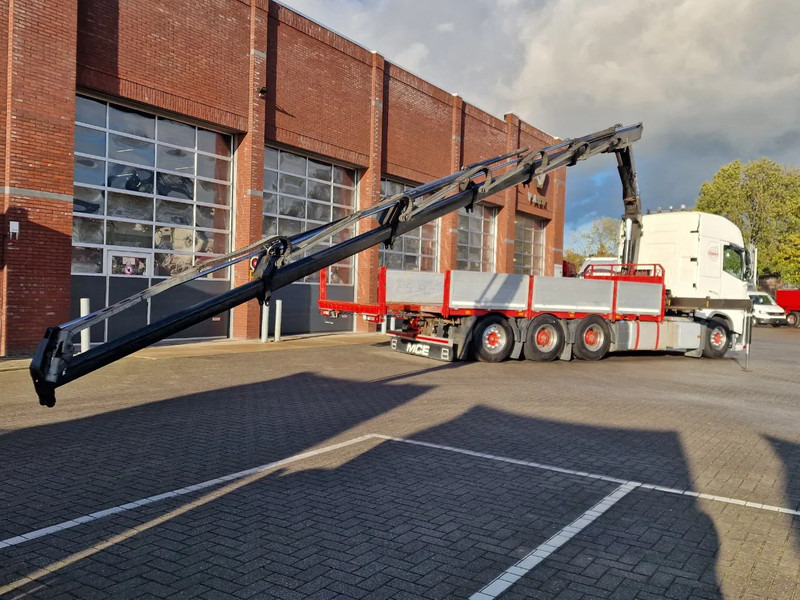 Volvo FH 13.540 8x4*4 - HMF2620 K6 Crane 2017 with remote - Retarder - HUB reduction - Sunkvežimis su kranu: foto 5 Volvo FH 13.540 8x4*4 - HMF2620 K6 Crane 2017 with remote - Retarder - HUB reduction - Sunkvežimis su kranu: foto 5