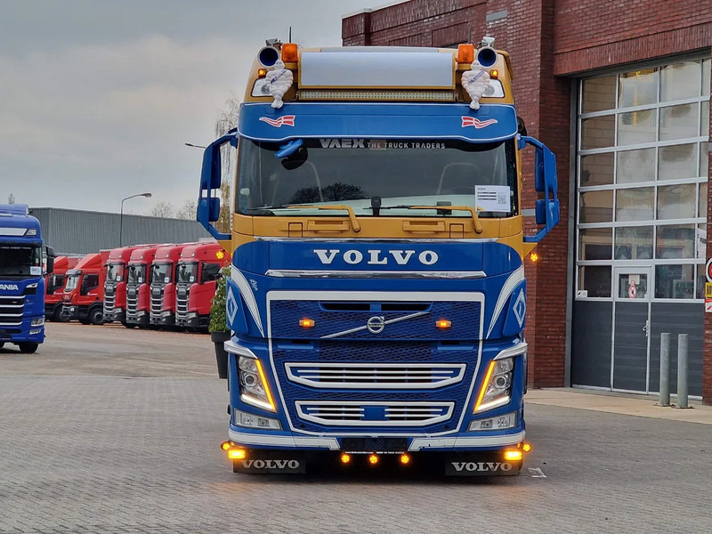 Volvo FH 13.540 Globetrotter 6x2 - 3 way tipper - Full air - I parkcool - Custom interior - Savivartis sunkvežimis: foto 4 Volvo FH 13.540 Globetrotter 6x2 - 3 way tipper - Full air - I parkcool - Custom interior - Savivartis sunkvežimis: foto 4