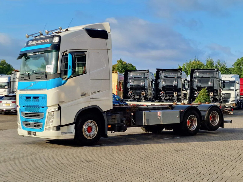 Volvo FH 13.540 Globetrotter 6x2 - BDF - 4.90 WB - Full air - VEB + - Konteineris-vežimus/ Sukeisti kūną sunkvežimis: foto 3 Volvo FH 13.540 Globetrotter 6x2 - BDF - 4.90 WB - Full air - VEB + - Konteineris-vežimus/ Sukeisti kūną sunkvežimis: foto 3