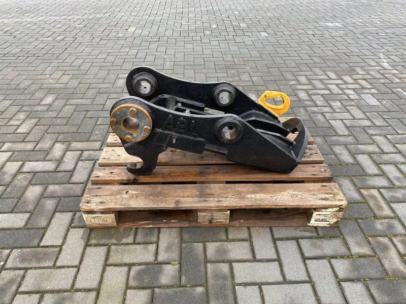 ABL QUICK COUPLER | SNELWISSEL | SCHNELLWECHSLER | CATERPILLAR - Greita jungtis: foto 5 ABL QUICK COUPLER | SNELWISSEL | SCHNELLWECHSLER | CATERPILLAR - Greita jungtis: foto 5