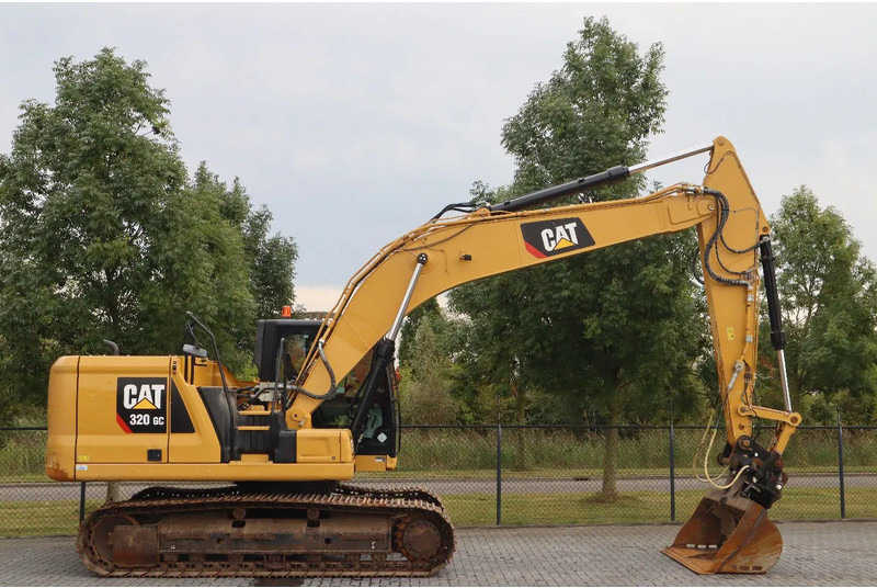 Caterpillar 320 GC 07A | JAPAN BUILT | TILT BUCKET | TOOTH BUCKET - Vikšrinis ekskavatorius: foto 4 Caterpillar 320 GC 07A | JAPAN BUILT | TILT BUCKET | TOOTH BUCKET - Vikšrinis ekskavatorius: foto 4