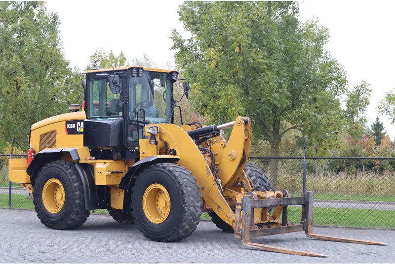 Caterpillar 938 M | 2X BUCKET | JIB | FORKS | BSS | GOOD CONDITION - Ratinis krautuvas: foto 5 Caterpillar 938 M | 2X BUCKET | JIB | FORKS | BSS | GOOD CONDITION - Ratinis krautuvas: foto 5