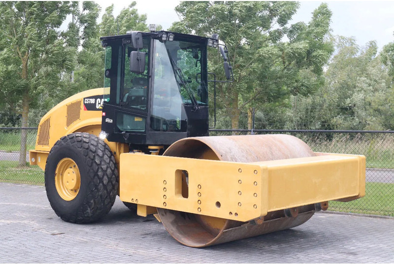 Caterpillar CS78B | TRIMBLE GPS | GOOD CONDITION - Volas: foto 5 Caterpillar CS78B | TRIMBLE GPS | GOOD CONDITION - Volas: foto 5
