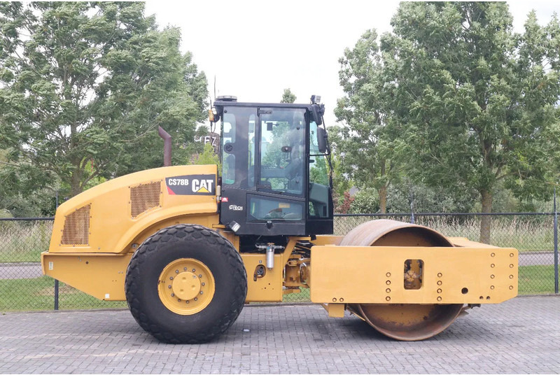 Caterpillar CS78B | TRIMBLE GPS | GOOD CONDITION - Volas: foto 4 Caterpillar CS78B | TRIMBLE GPS | GOOD CONDITION - Volas: foto 4