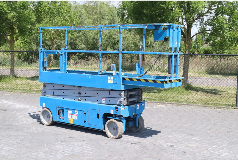 Genie GS-2032 | 8 METER | 363 KG - Žirklinis keltuvas: foto 5 Genie GS-2032 | 8 METER | 363 KG - Žirklinis keltuvas: foto 5