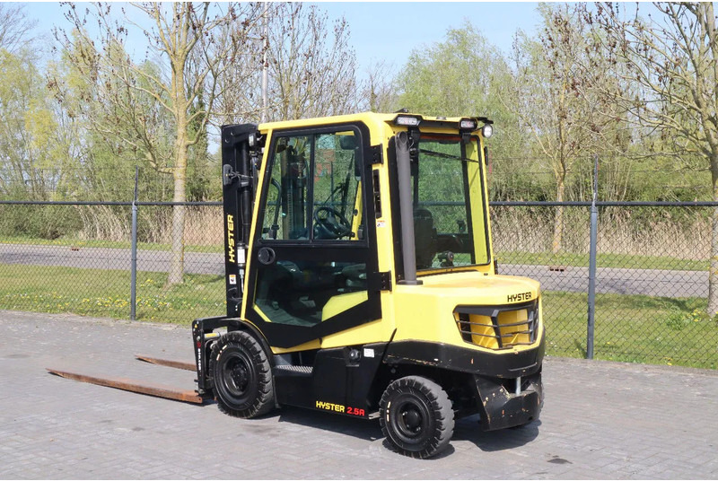 Hyster H2.5 A | BOOM SUSPENSION | SIDESHIFT | FORK EXTENTIONS | FORK POSITIONERS - Dyzelinis krautuvas: foto 3 Hyster H2.5 A | BOOM SUSPENSION | SIDESHIFT | FORK EXTENTIONS | FORK POSITIONERS - Dyzelinis krautuvas: foto 3
